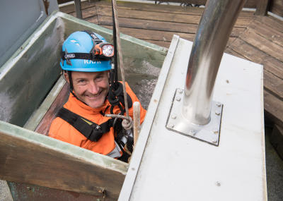 Reinigung eines Salzsilos