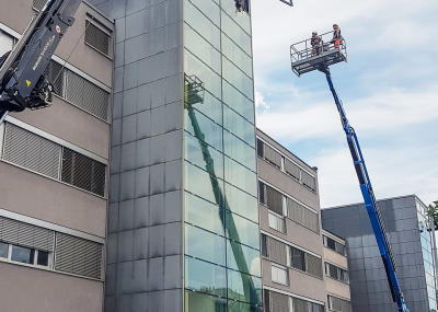 Auswechseln von RWA-Fenstern in Treppenhaus